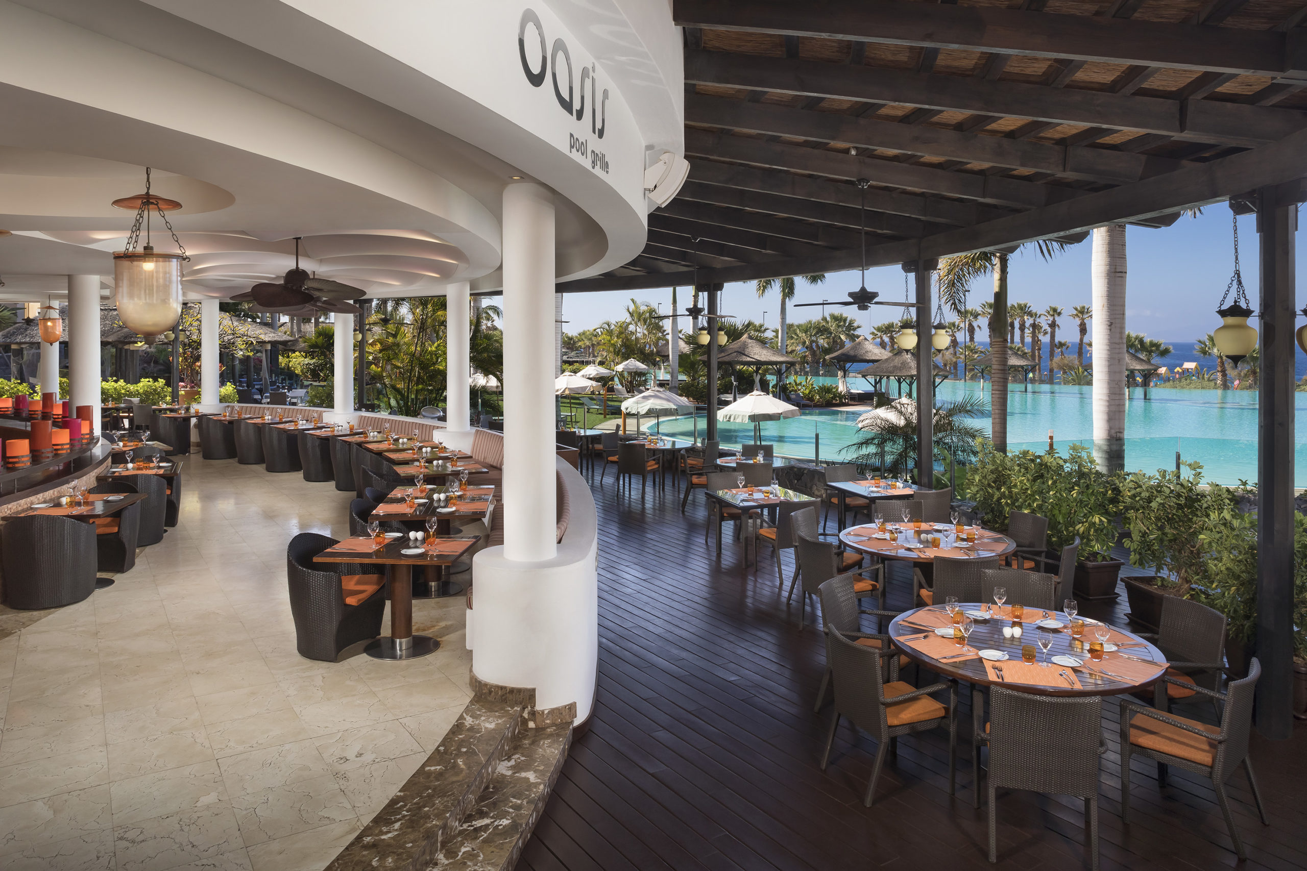 OASIS POOL GRILLE