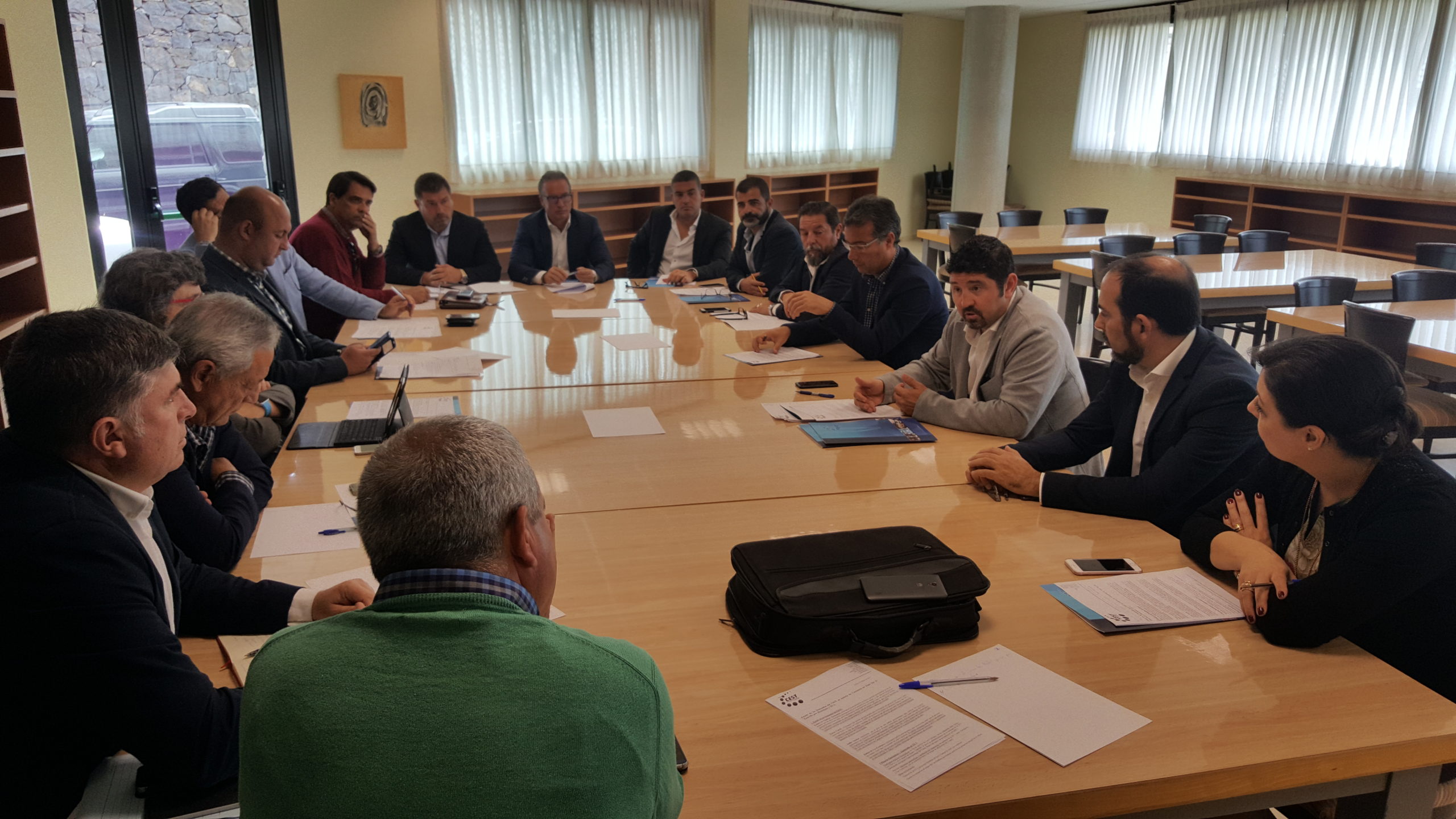 Reunión CEST – Alcaldes/Representantes de los municipios de la Comarca Sur de Tenerife