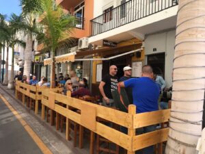 TASCA  ENTRE TAPAS