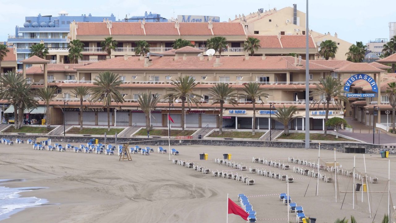 El CEST denuncia que las bases de la convocatoria de subvenciones del Cabildo de Tenerife dan la espalda a las empresas y autónomos al exigir que “en el momento de la presentación de la solicitud debe haberse reiniciado la actividad económica con la incorporación de la totalidad del personal afectado por el ERTE y restableciendo la jornada laboral preexistente”, requisitos que la práctica totalidad de las empresas serán incapaces de cumplir, por lo que no podrán aspirar a estas ayudas, imprescindibles en este momento.