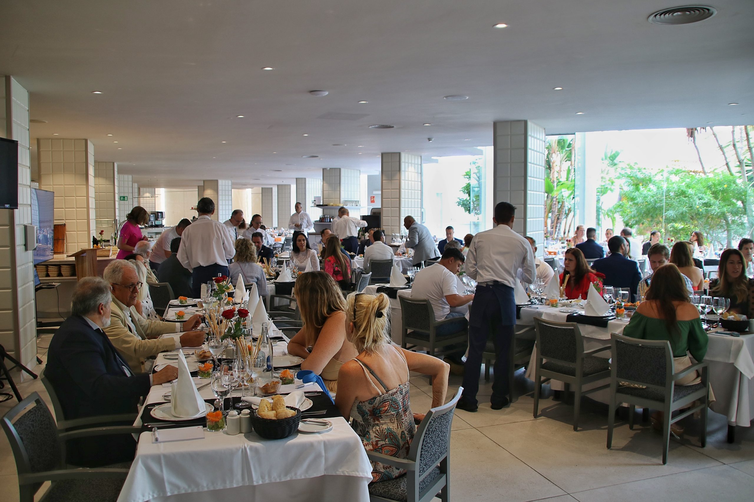Ya estamos preparando nuestro próximo encuentro Networking de asociados y directivos del Cest. Pronto publicaremos fecha y lugar.