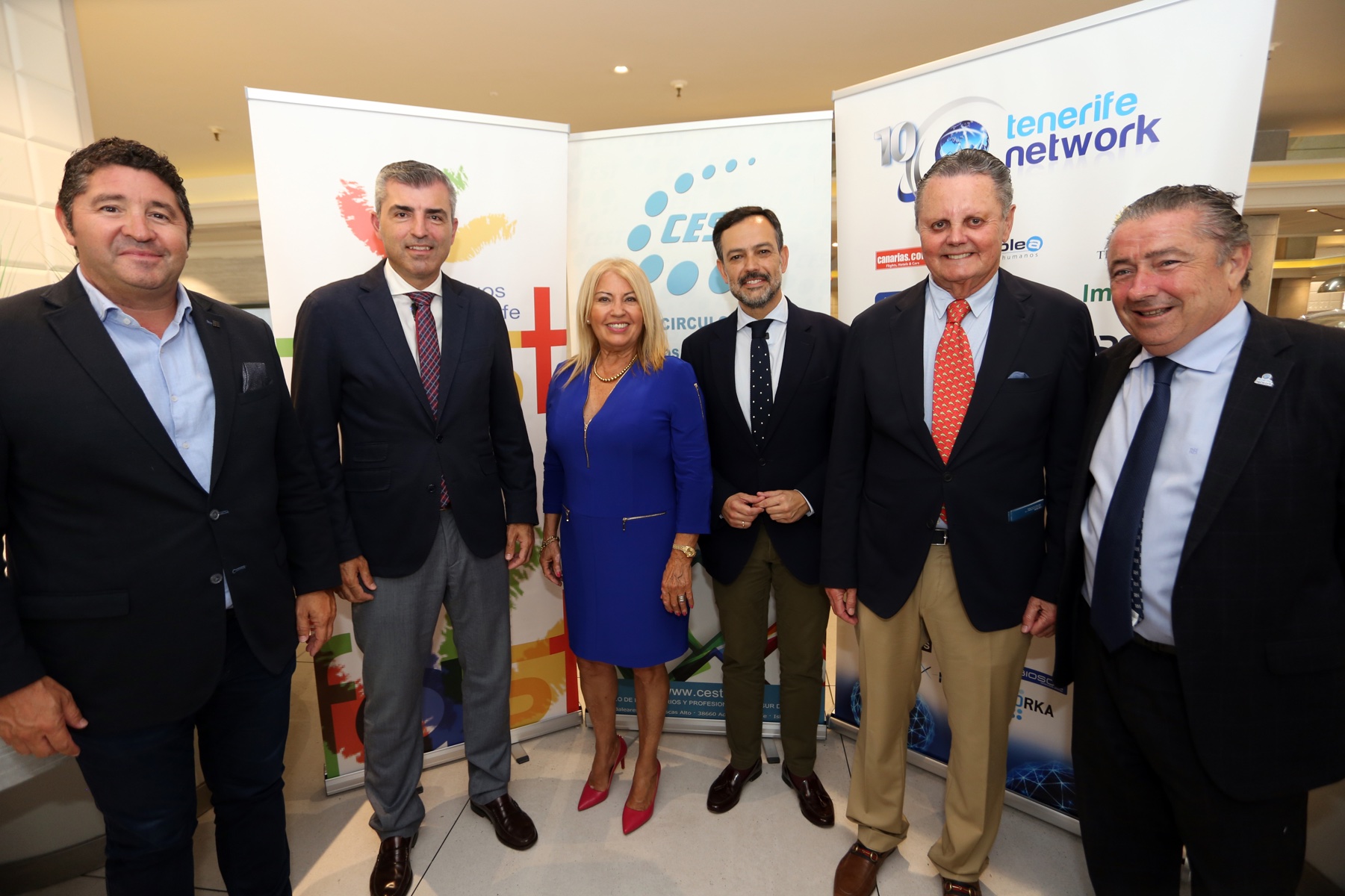 Fotos del coloquio organizado por el Fast, Tenerife Networking y Cest con Manuel Domínguez, Presidente Autonómico del Partido Popular de Canarias y el candidato al Cabildo Insular de Tenerife López Afonso. El pasado viernes 17 de marzo en el Spring Hotel Gran Arona en Los Cristianos.